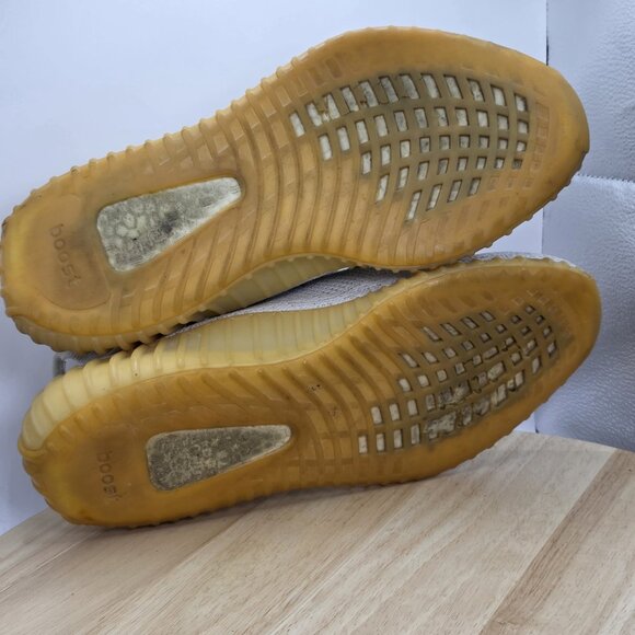 Size 8.5 - adidas Yeezy Boost 350 V2 Low Cream White / Triple White - Picture 8 of 9